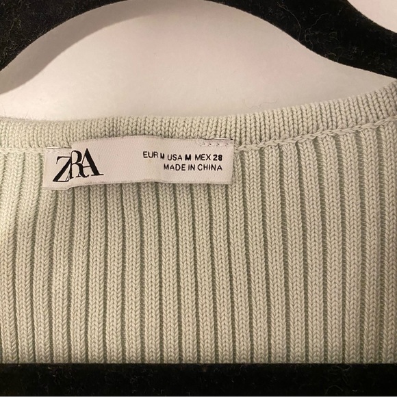Zara Light Green Cropped Button Front Sweater Cardigan - Picture 3 of 4